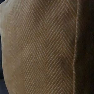 Meet your Posher, Cherale